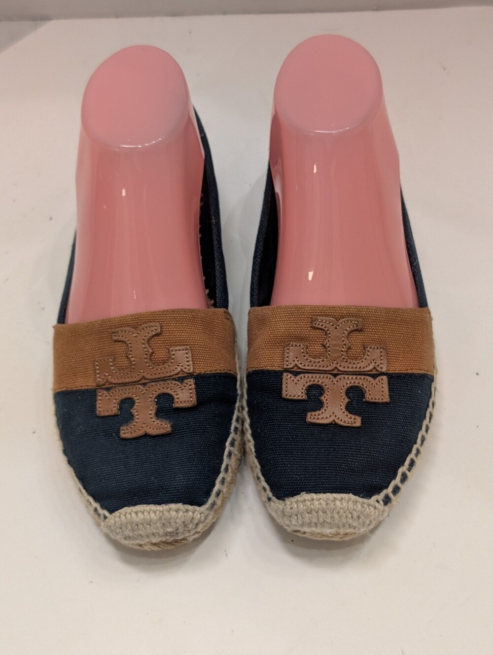 Tory Burch Women’s 7 Canvas Espadrille Slip-On Flats Brown/Navy Logo D1